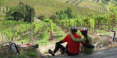 tuscan vineyards cycling trip