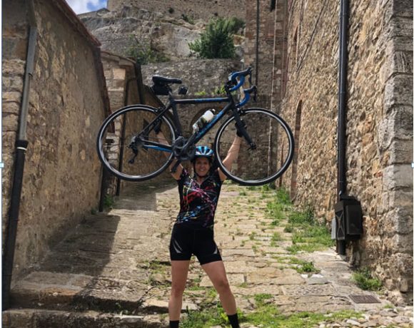 bike riding in tuscany